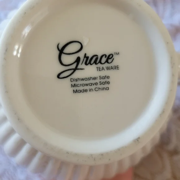 Tea Kettle - Picture 4 of 9